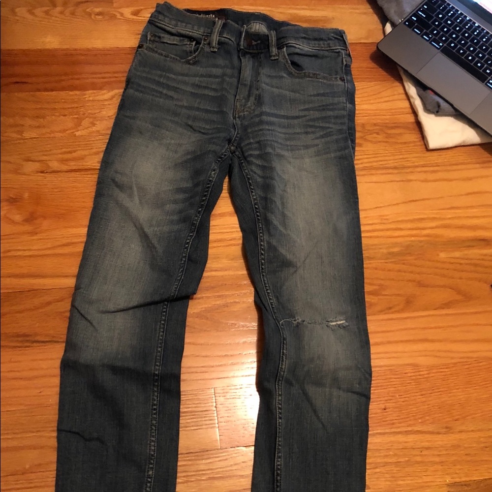 HOLLISTER SKINNY JEANS